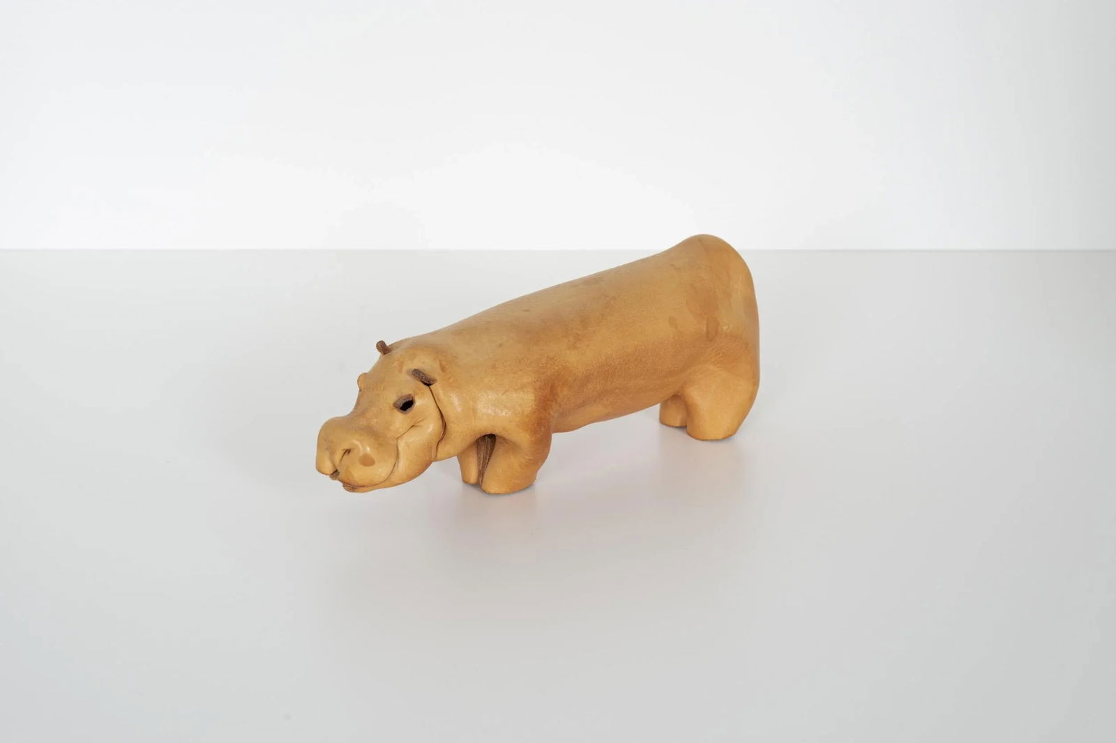 1960s Leather Hippo by Deru - 13