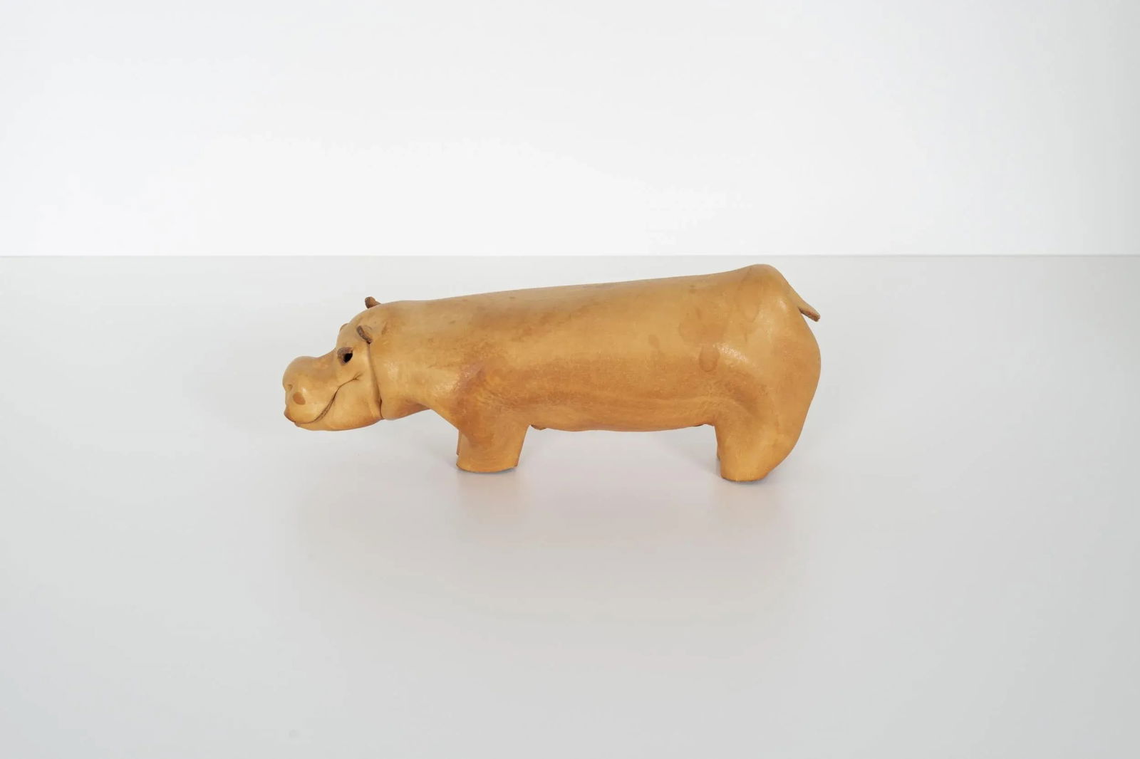1960s Leather Hippo by Deru - 3