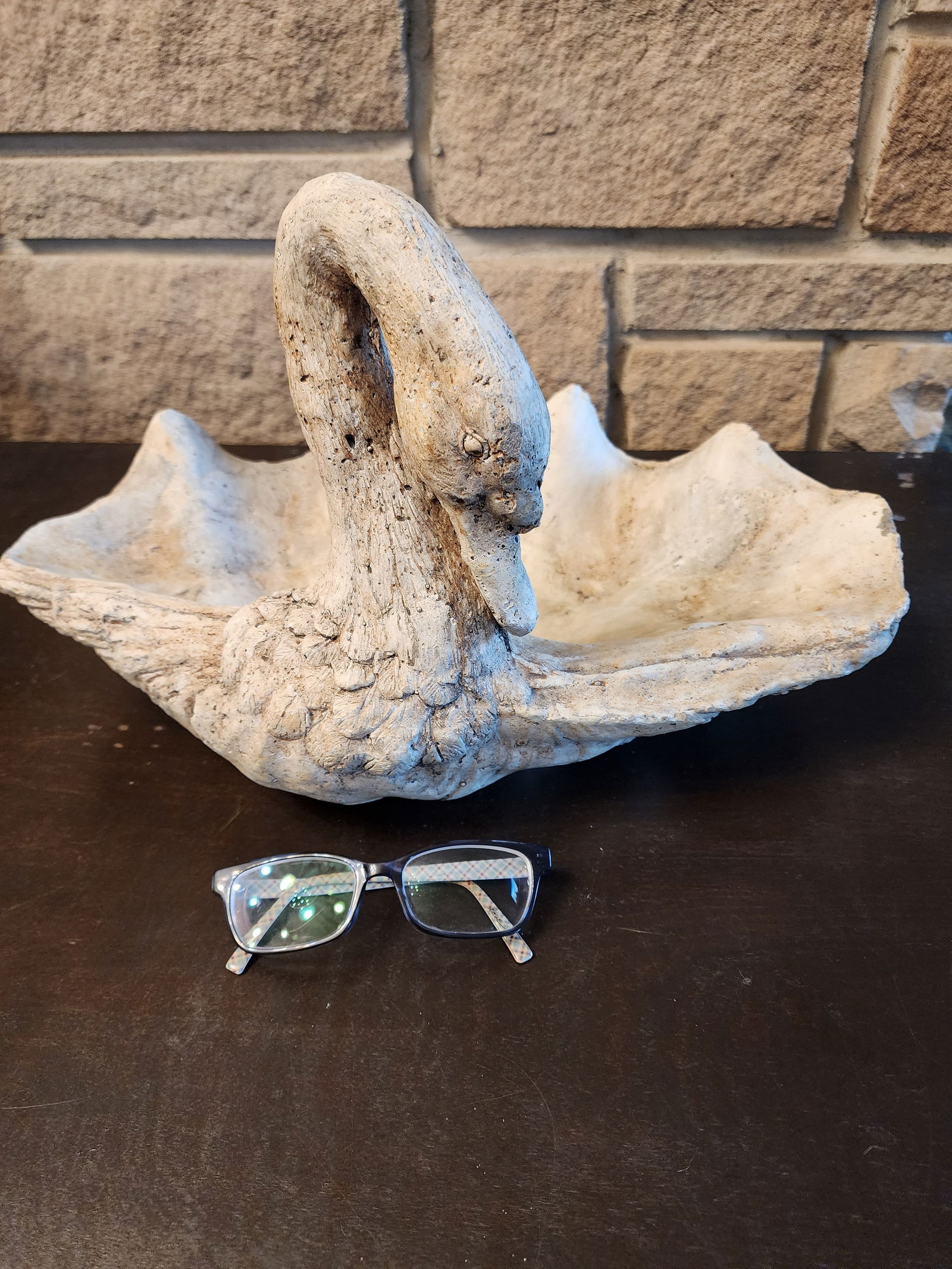 Rare and Fabulous Antique Metal Swan Bird Feeder. - 4