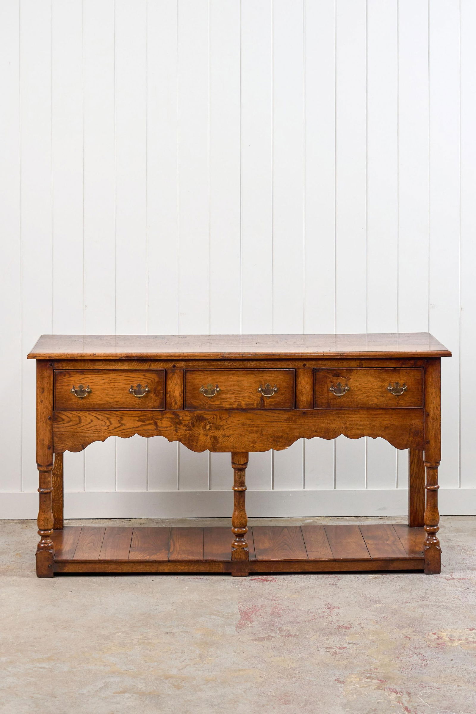 19th Century English Oak Dresser Base/Console With Scalloped Apron - 2