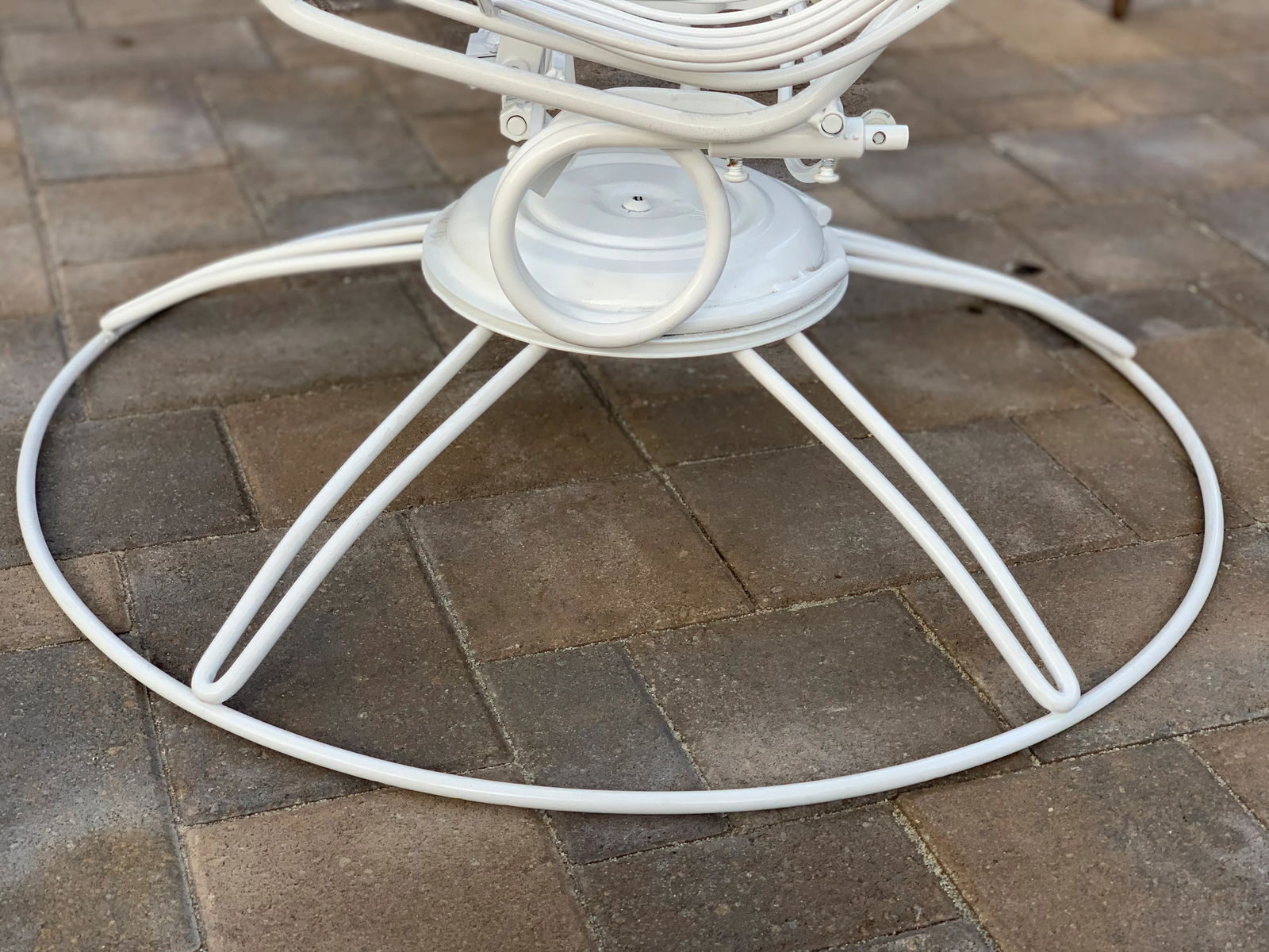 Homecrest Siesta Chaise Lounges - a Pair - 11