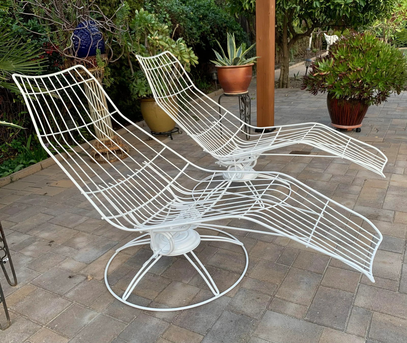 Homecrest Siesta Chaise Lounges - a Pair - 9