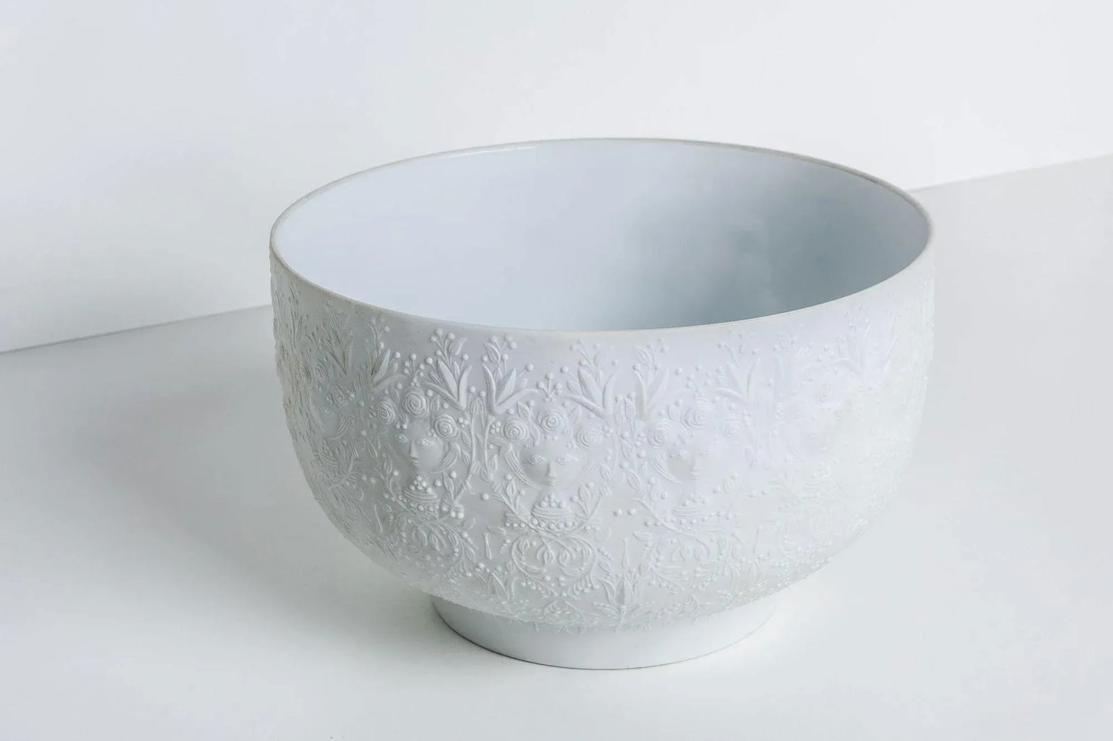 9" Round Footed Bowl Fantasy Mural by Rosenthal - 7