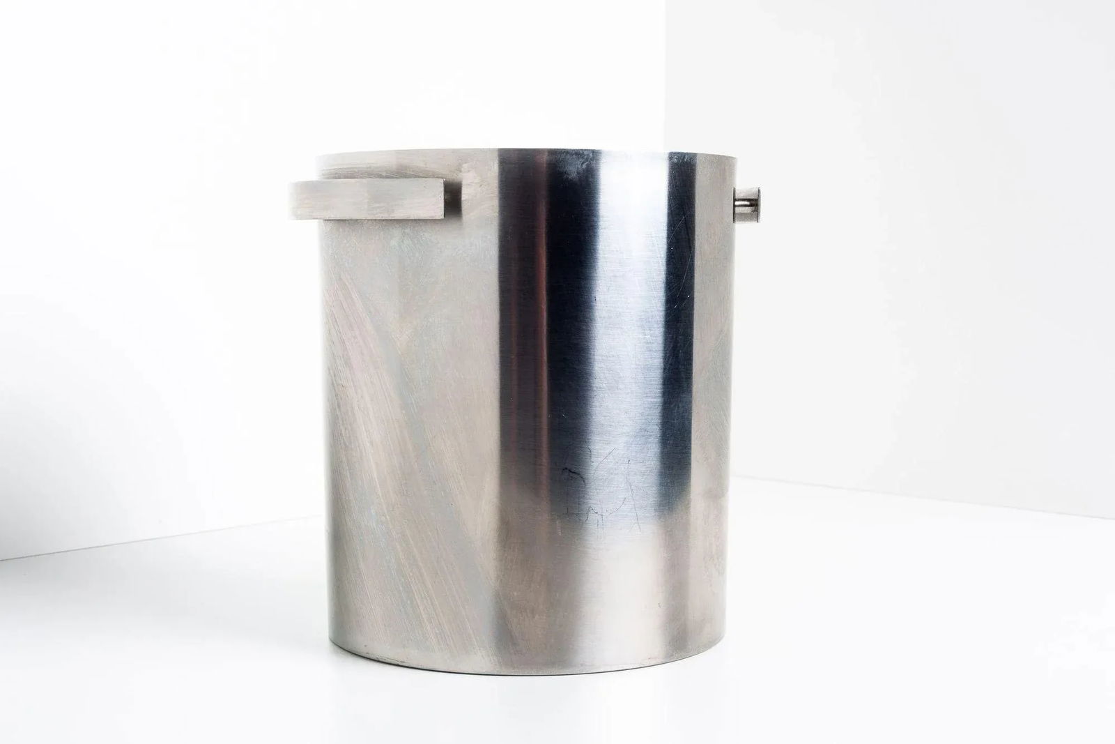 1960s Arne Jacobsen and Cylinda Line Champagne Ice Bucket - 4