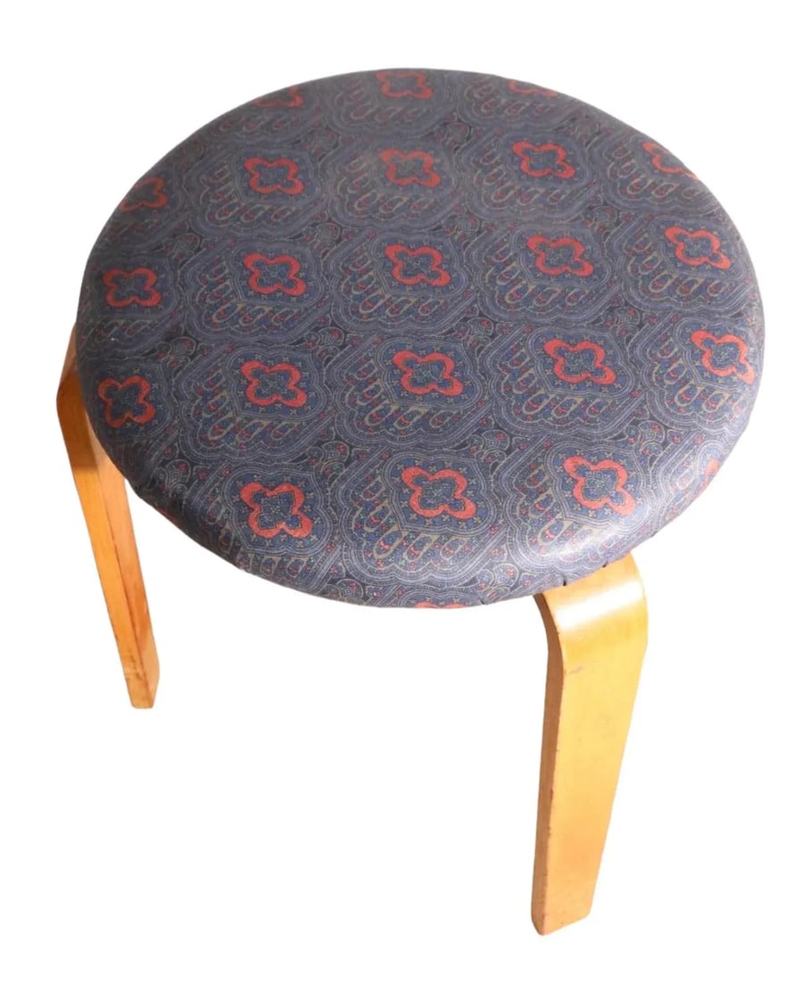 Vintage Aalto Stool Model 60 With Upholstered Top - 3