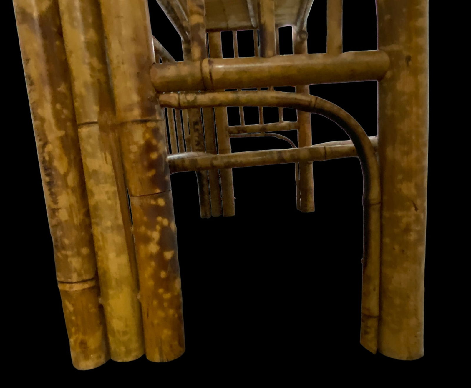 1970s Tall Vintage Burnt Bamboo Faux Tortoise Shell Four Shelf Etagere - 8