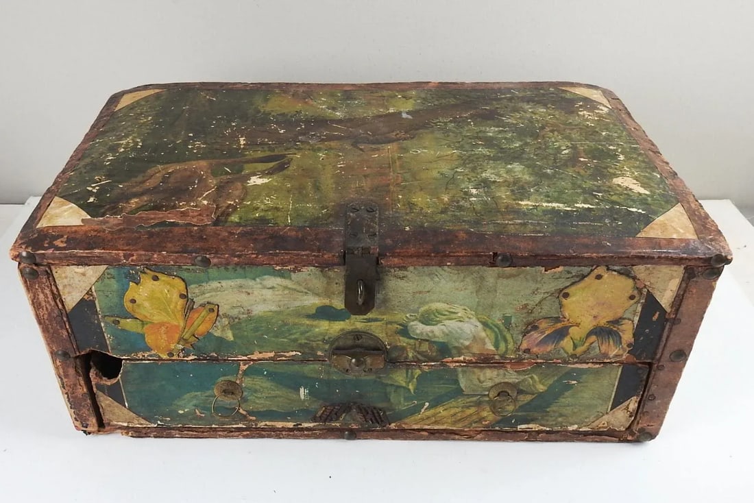 Antique Distressed Folk Art Box - 13