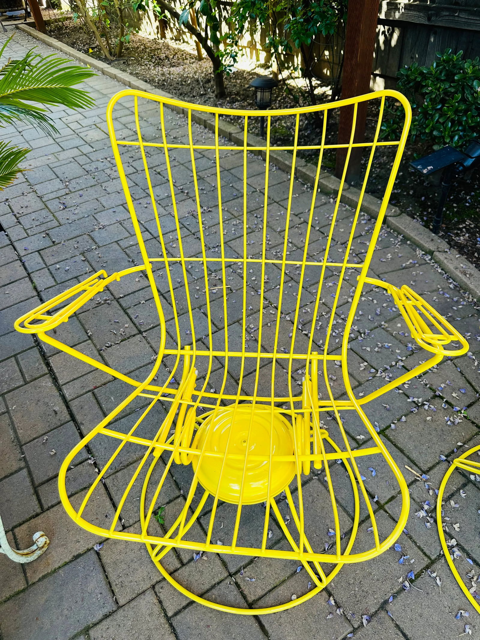 Mid-Century Homecrest Metal Wire Rocker Swivel Chairs - a Pair - 3