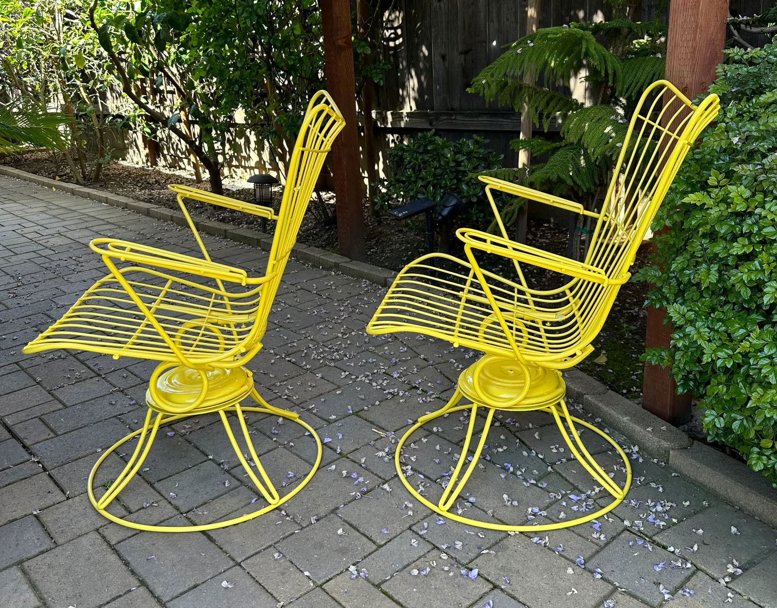 Mid-Century Homecrest Metal Wire Rocker Swivel Chairs - a Pair - 5
