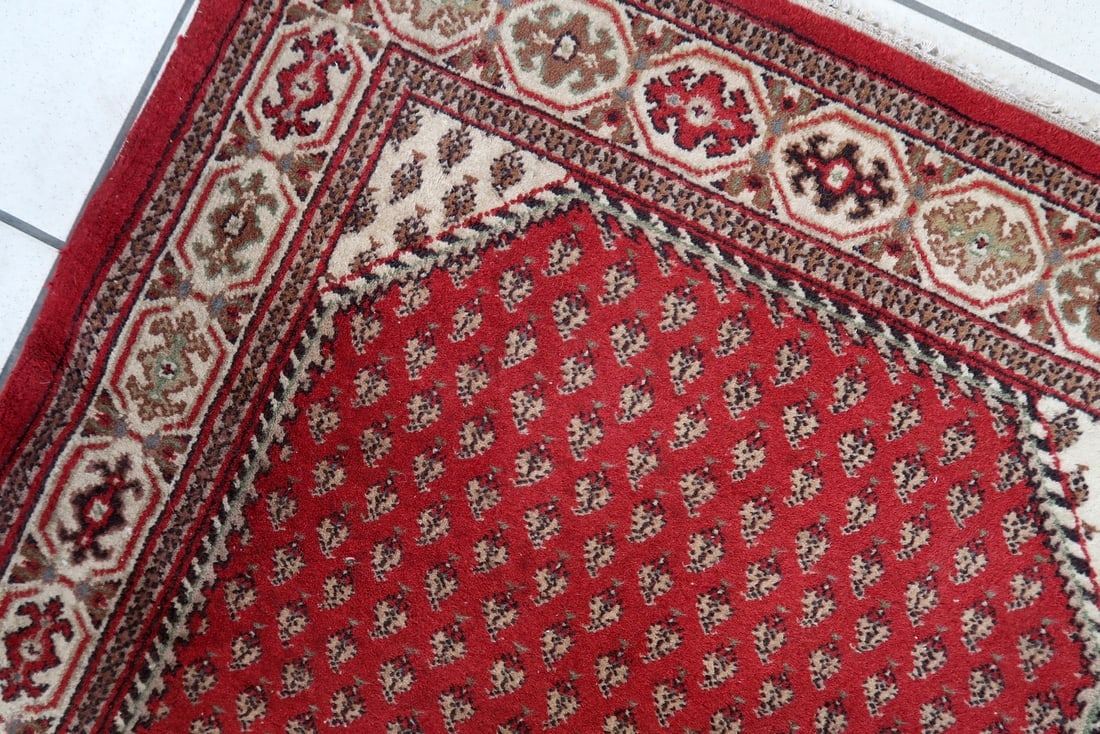 Handmade vintage Indian Seraband rug 3' x 5.2' (92cm x 161cm) 1970s - 3