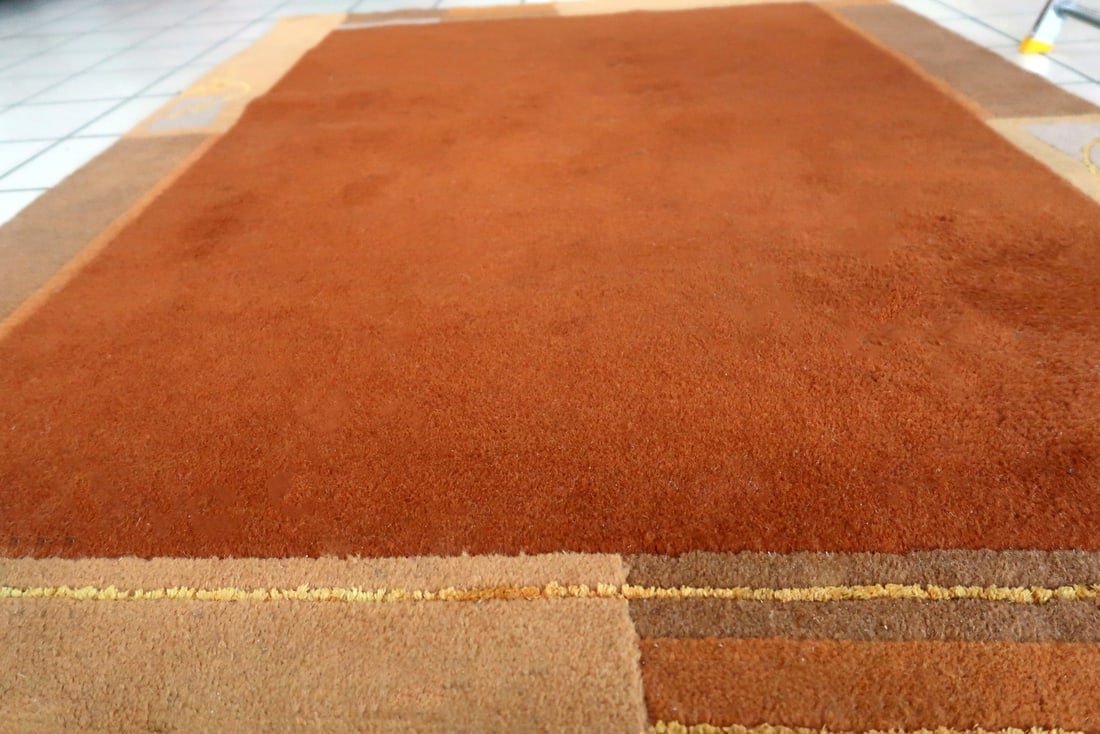 Handmade vintage Tibetan Khaden rug 4' x 5.3' (122cm x 163cm) 1970s - 10