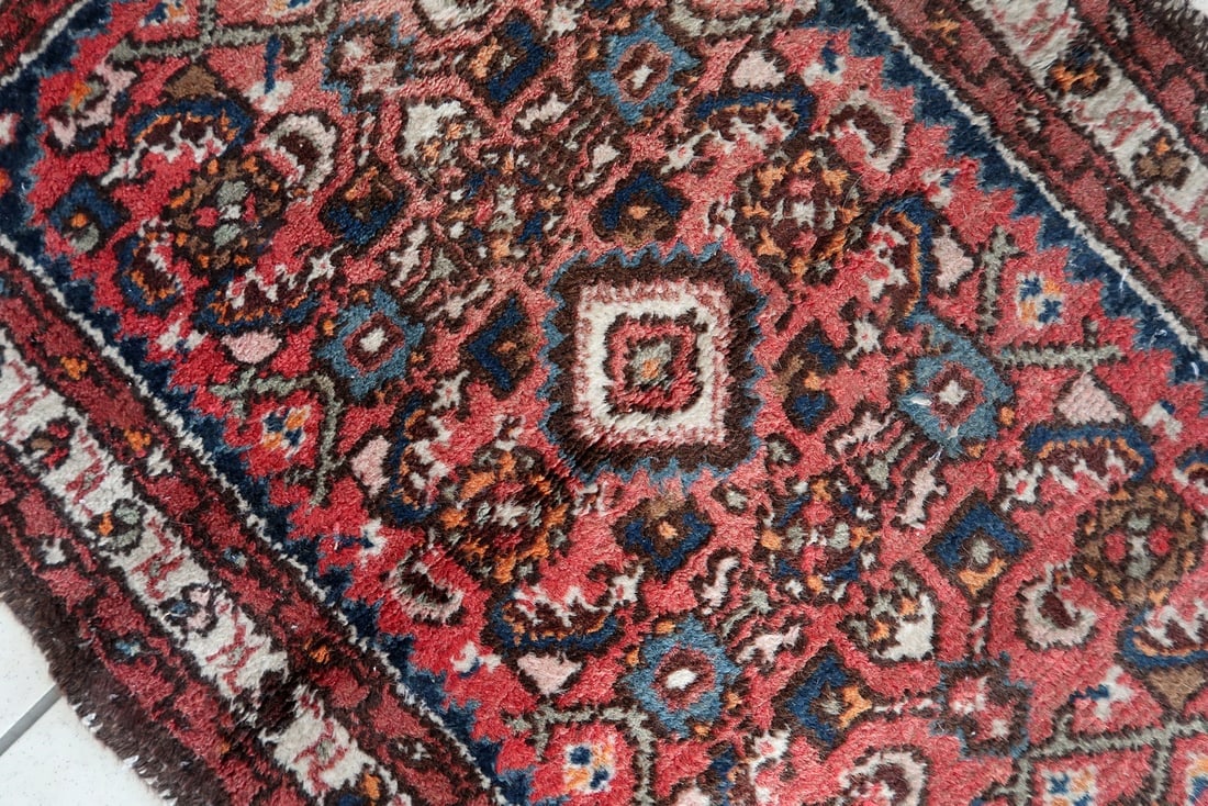 Handmade vintage Persian Hamadan rug 2' x 2.8' (62cm x 86cm) 1970s - 5