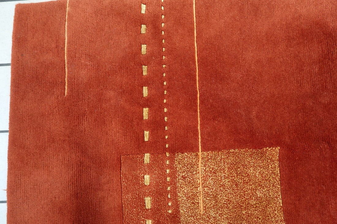 Handmade vintage Tibetan Khaden rug 5.6' x 7.8' (173cm x 239cm) 1970s - 8