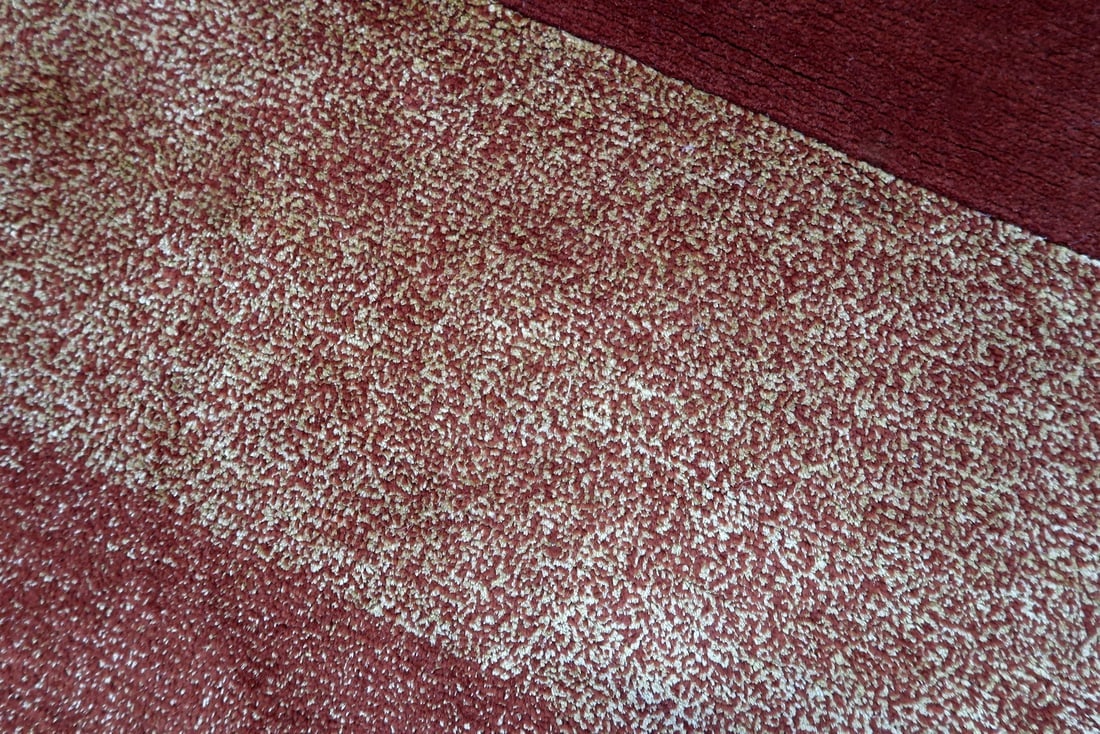 Handmade vintage Tibetan Khaden rug 5.6' x 7.8' (173cm x 239cm) 1970s - 9