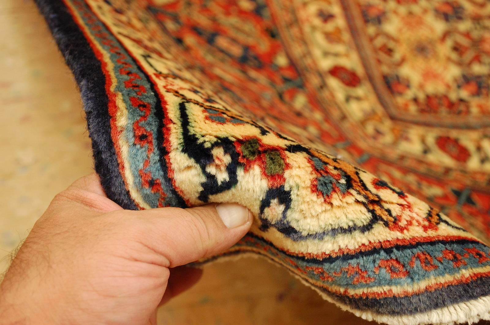 Persian SARUK RUG 7' x 10'6" - 10