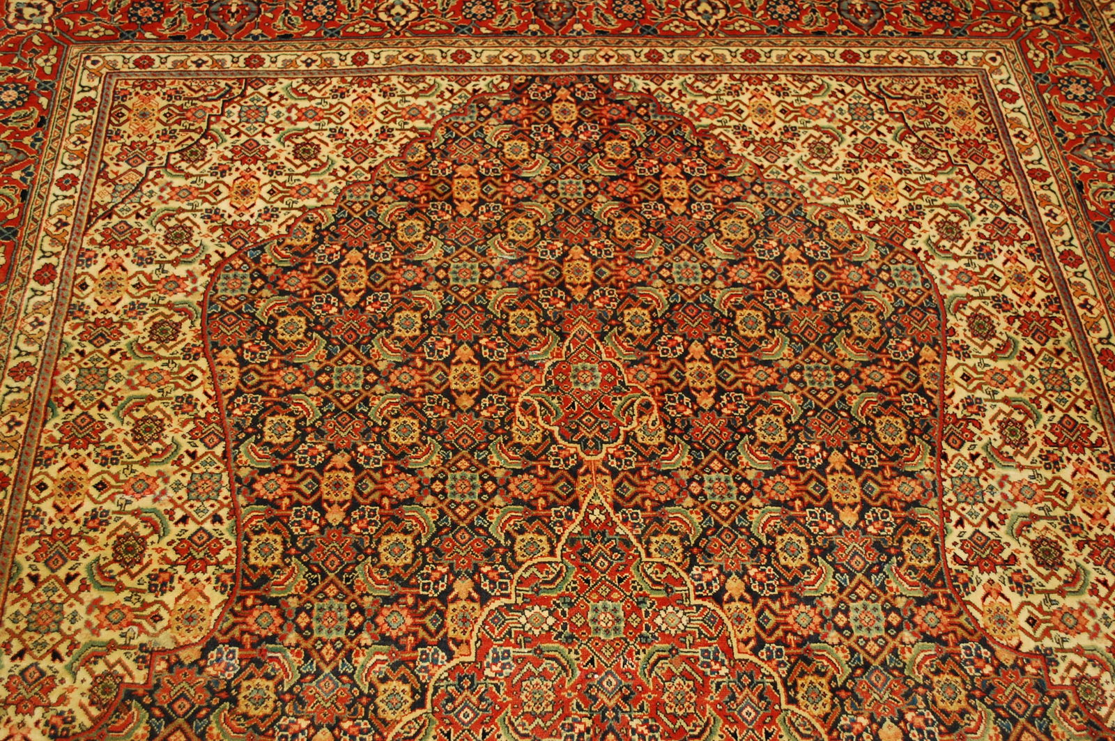 Persian SARUK RUG 7' x 10'6" - 6
