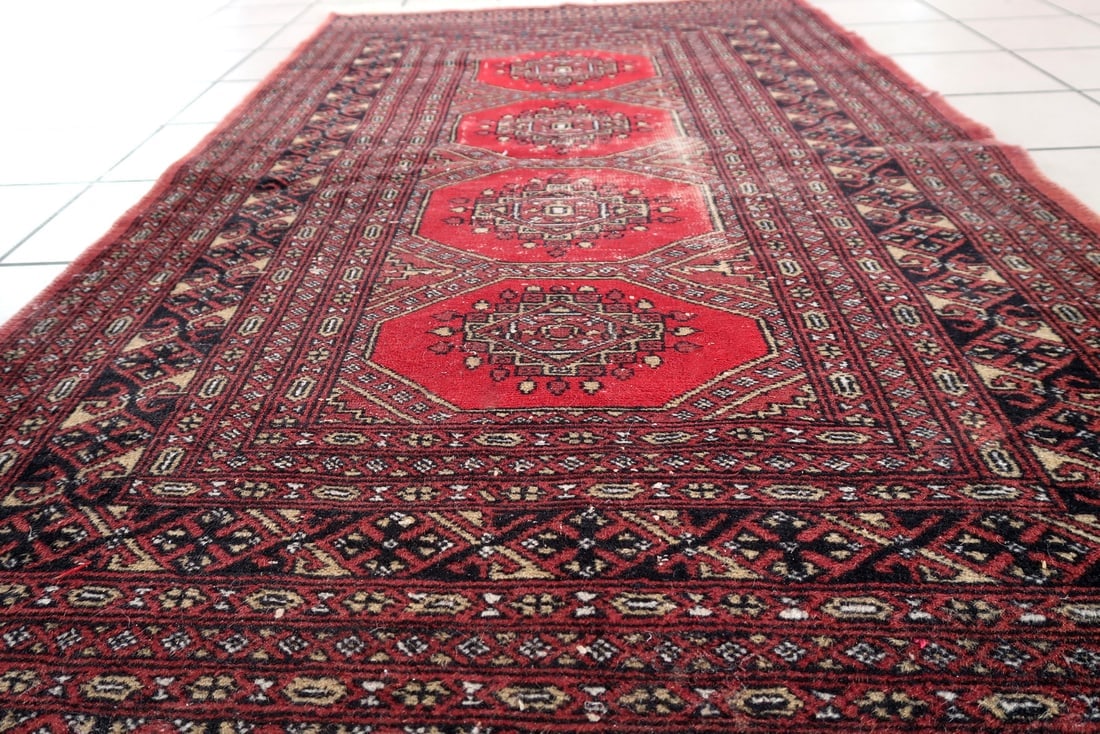 Handmade vintage Uzbek Bukhara rug 3' x 5.3' (94cm x 163cm) 1970s - 11