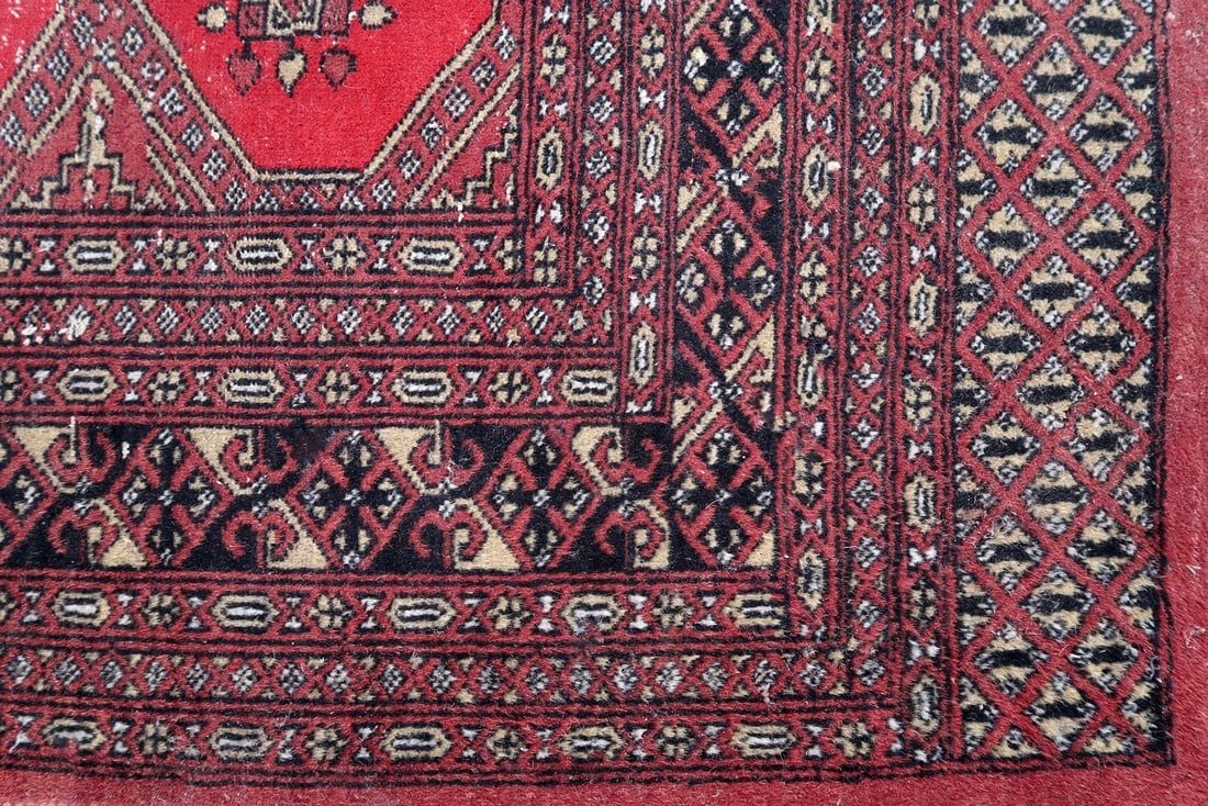 Handmade vintage Uzbek Bukhara rug 3' x 5.3' (94cm x 163cm) 1970s - 6
