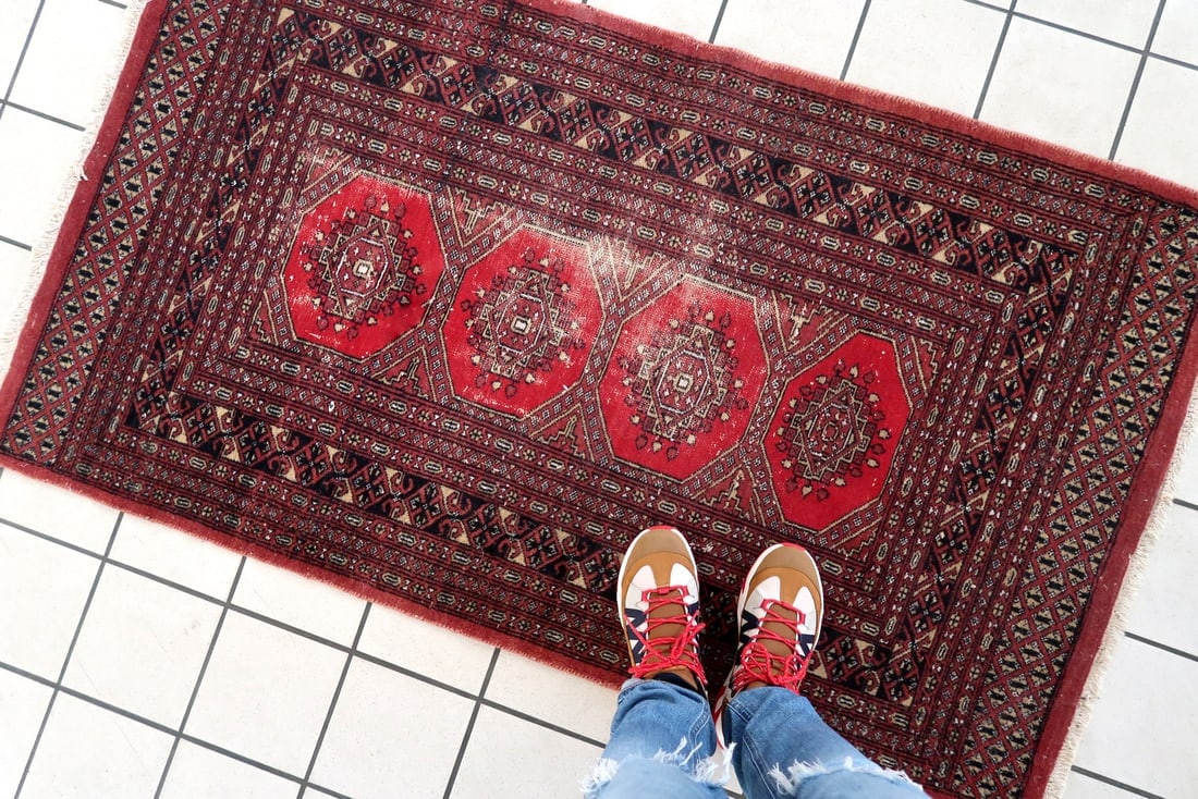 Handmade vintage Uzbek Bukhara rug 3' x 5.3' (94cm x 163cm) 1970s - 9