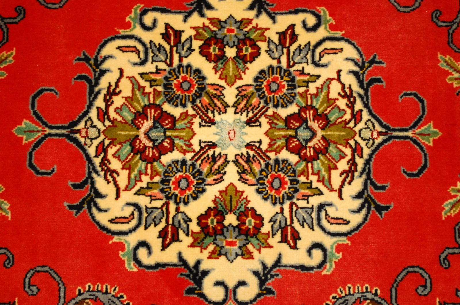 Persian KASHAN RUG 2'3"x 3'3" - 6