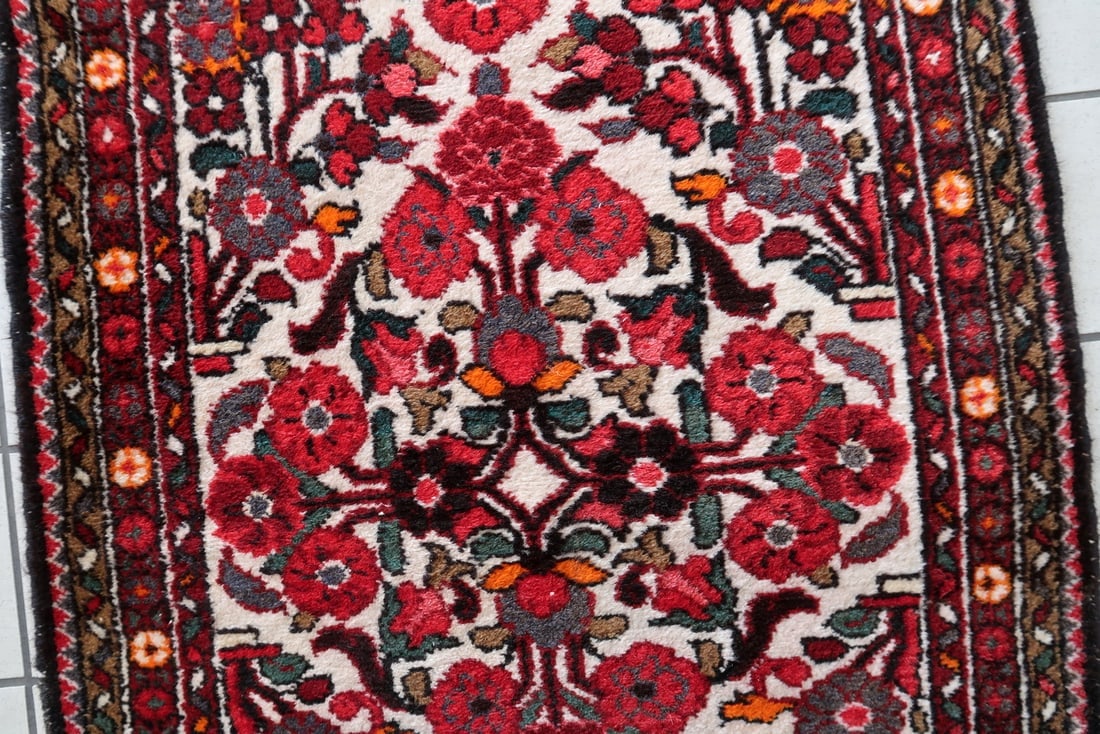 Handmade antique Persian Malayer runner 2.8' x 8.8' (87cm x 270cm) 1930s - 5