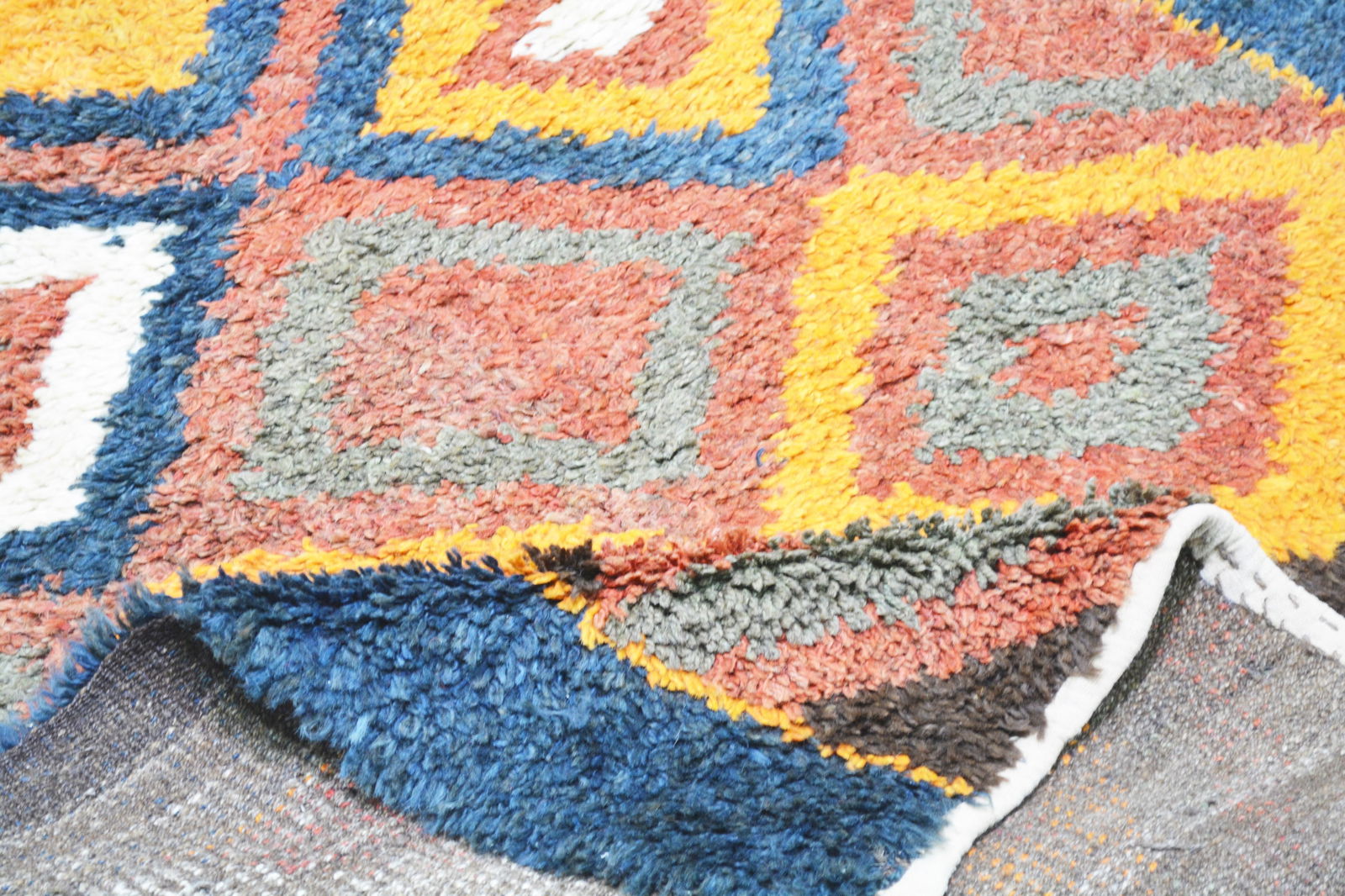 UZBEKISTAN HAND KNOTTED WOOL RUG - 4