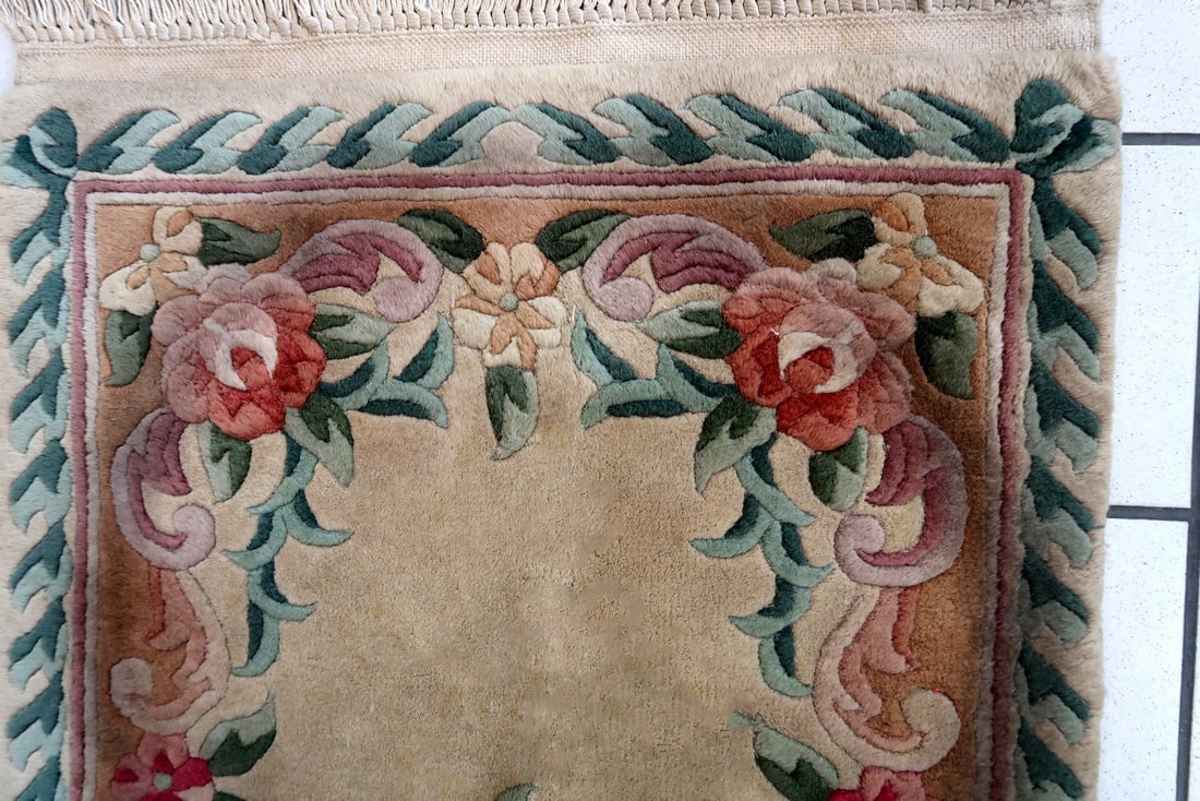 Hand made vintage Art Deco Chinese rug 2' x 4.1' (63cm x 125cm) 1960s - 2