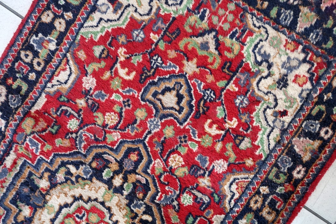 Handmade vintage Persian Malayer runner 2.6' x 9.4' (80cm x 289cm) 1950s - 3