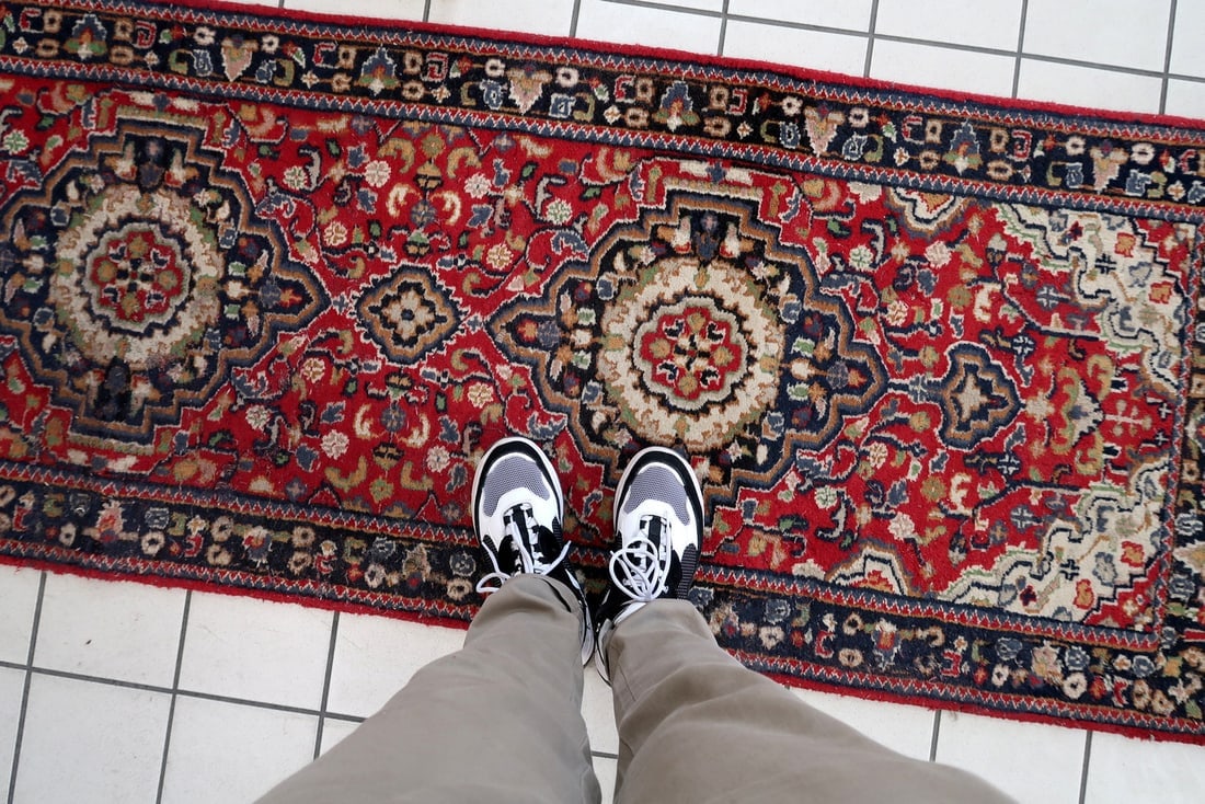 Handmade vintage Persian Malayer runner 2.6' x 9.4' (80cm x 289cm) 1950s - 9