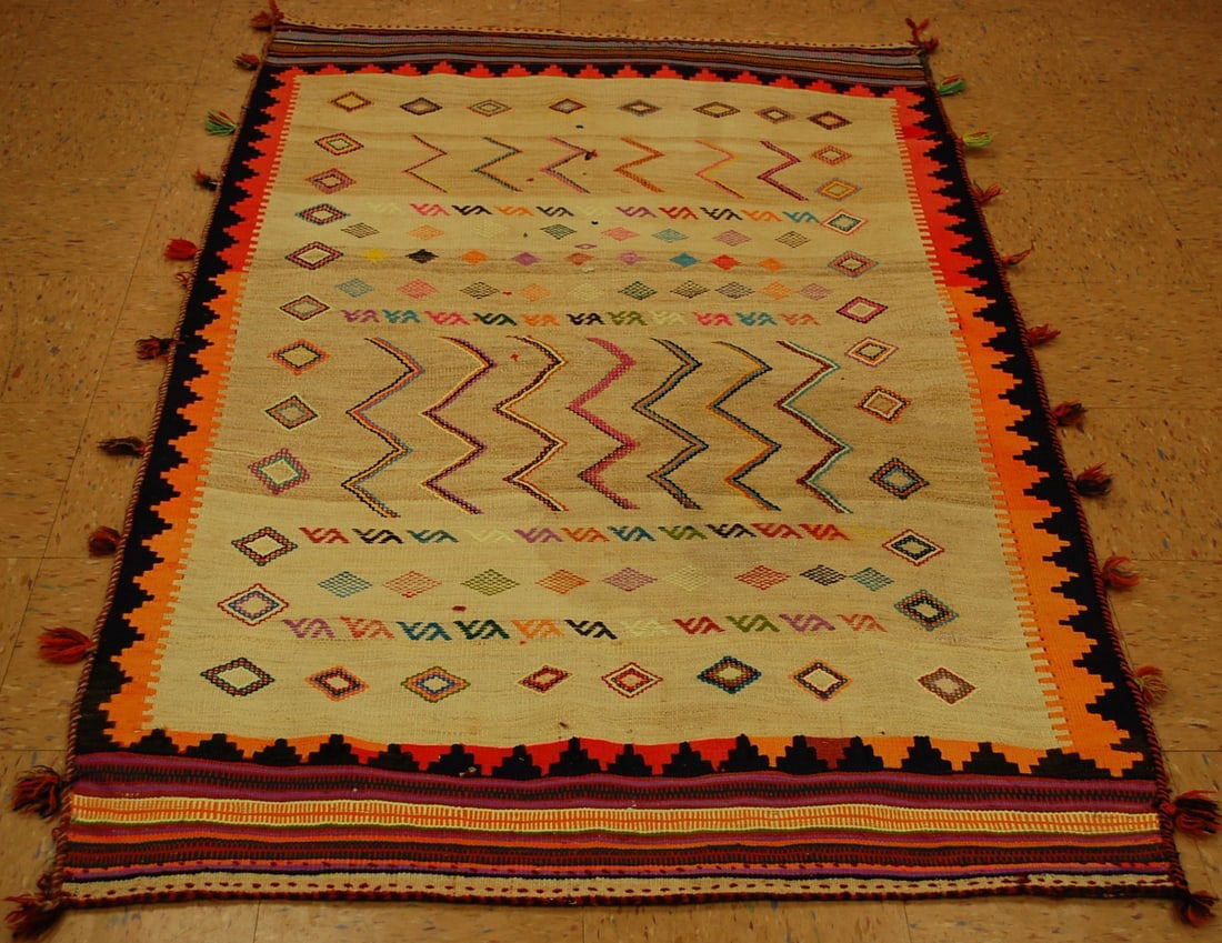 Persian SHIRAZ KILIM 3.9x6.3 (1 of 9)