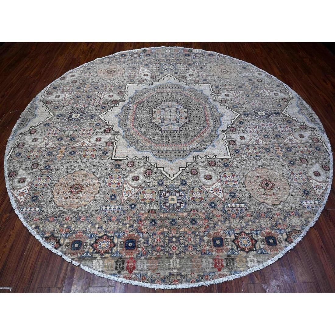 Concrete Gray Hand Knotted Wool Peshawar Mamluk Round Oriental Rug - 2