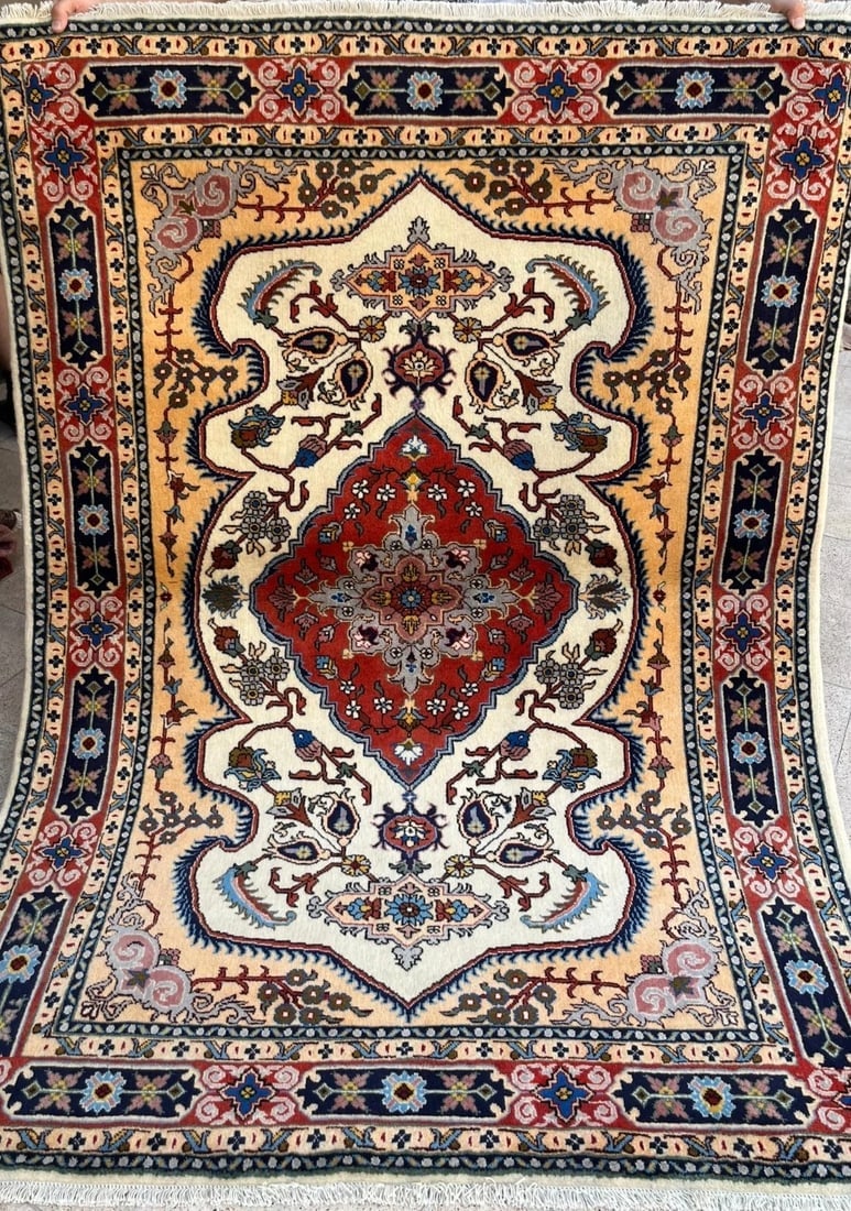 Hand Knotted Persian Tabriz Wool Ivory Oriental Area Rug 4'10" x 6'6" - 2