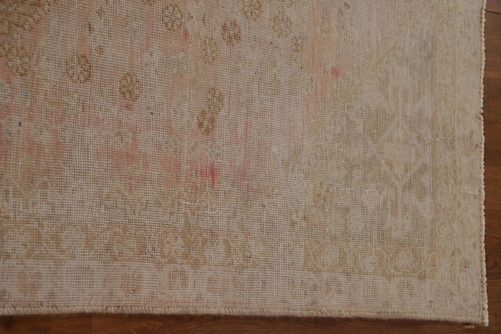 Distressed Shiraz Persian Area Rug 5x6 - 15