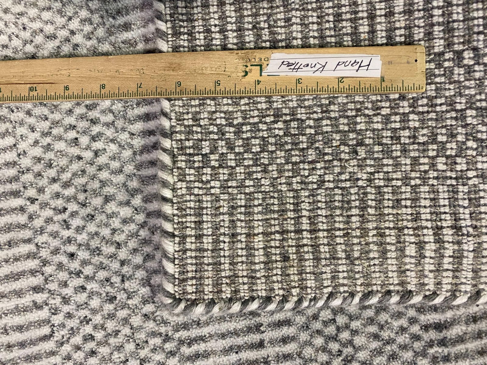 Decorative Modern Rug 8x10 - 8