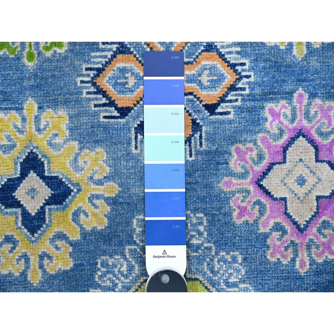 Blue And Ivory Fusion Kazak With Soft Organic Wool Oriental Rug - 3
