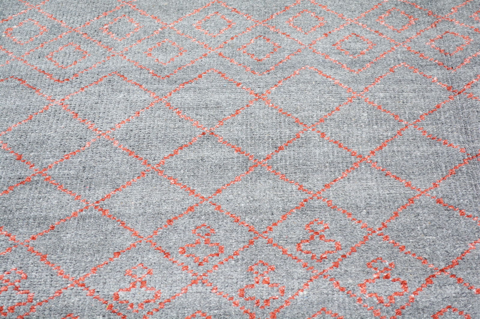 INDIAN HAND KNOTTED WOOL RUG - 3