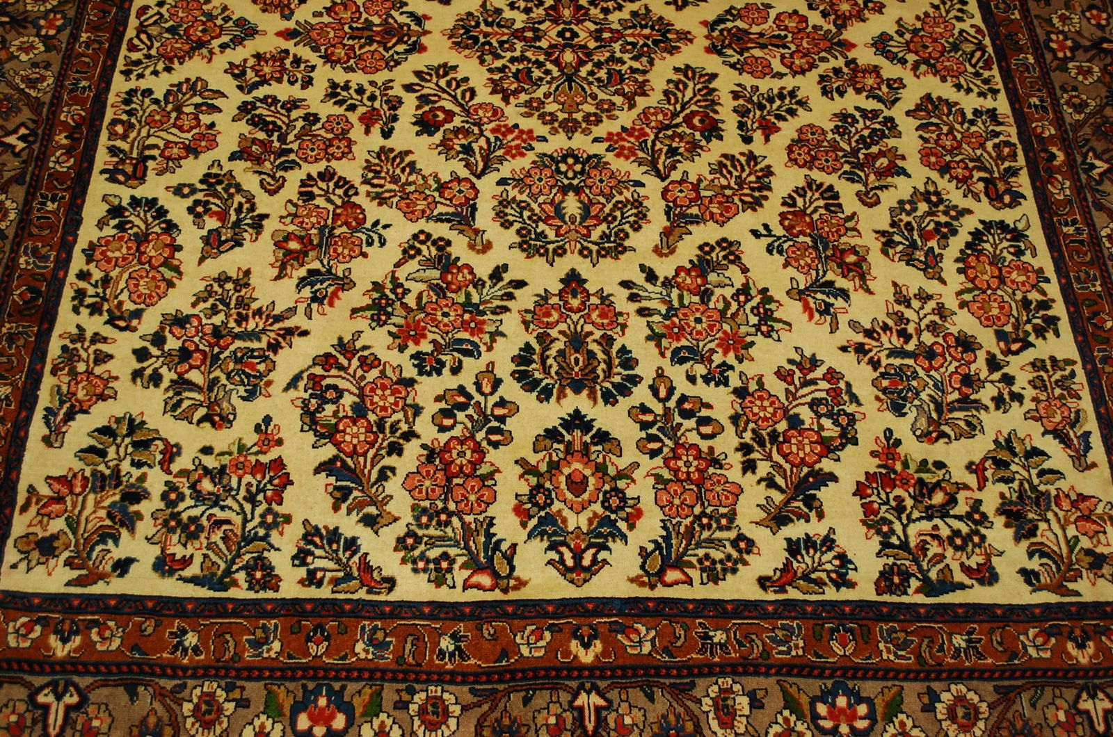Persian SARUK RUG 7x8.5 - 2