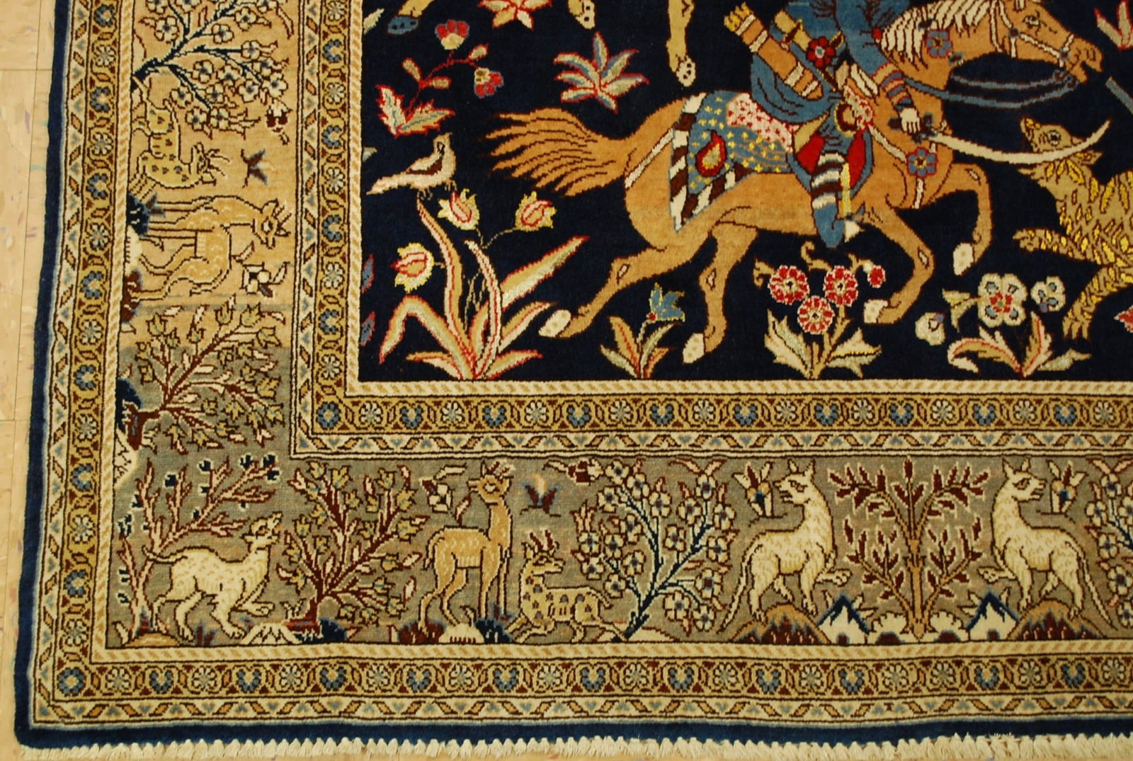 Persian QOME RUG 4.8x7.7 - 3