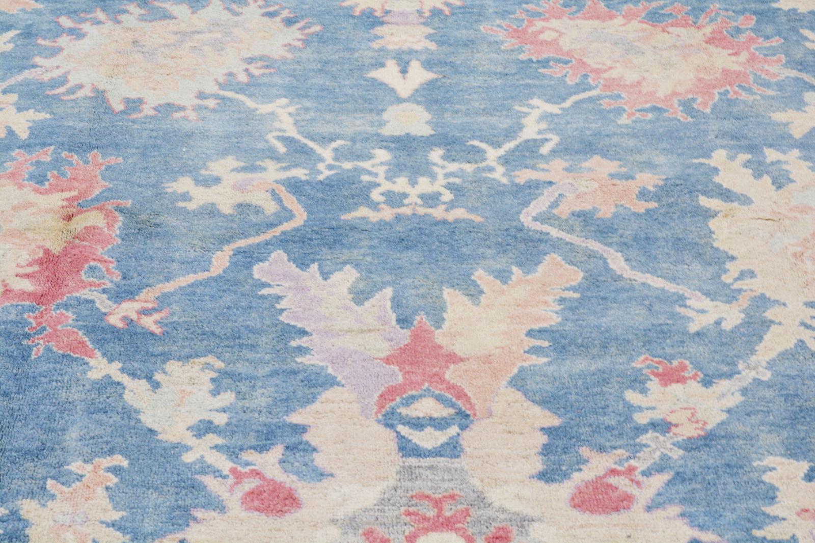 PAKISTANI HAND KNOTTED WOOL RUG - 3