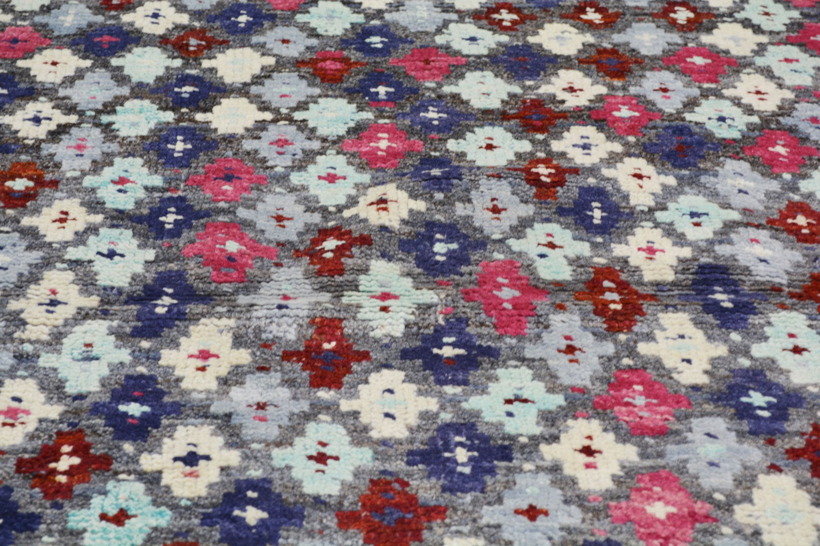 MOROCCAN HAND KNOTTED WOOL RUG - 3