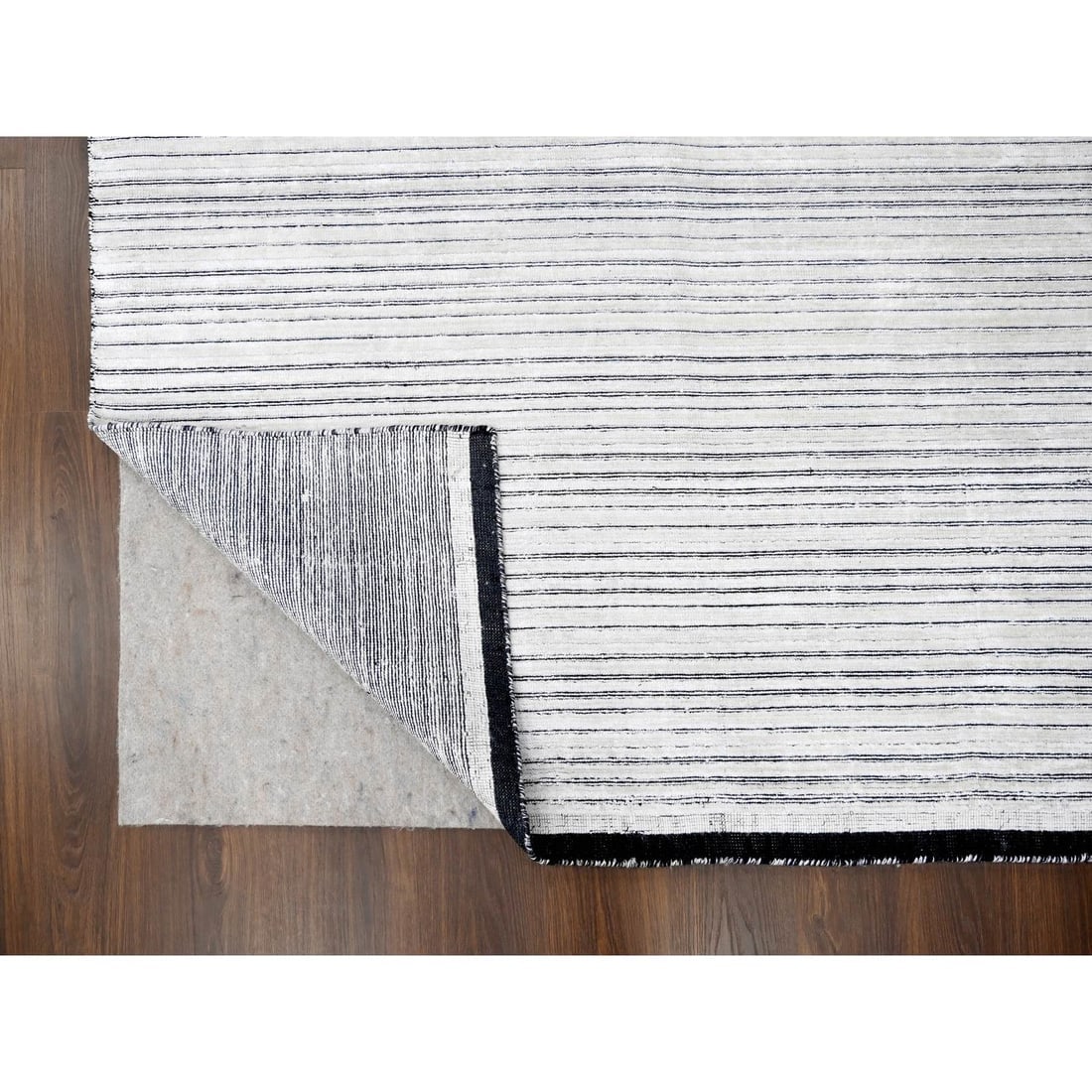 Black and Ivory Modern Textured Design Hand Loomed Wool and Silk Rug - 4