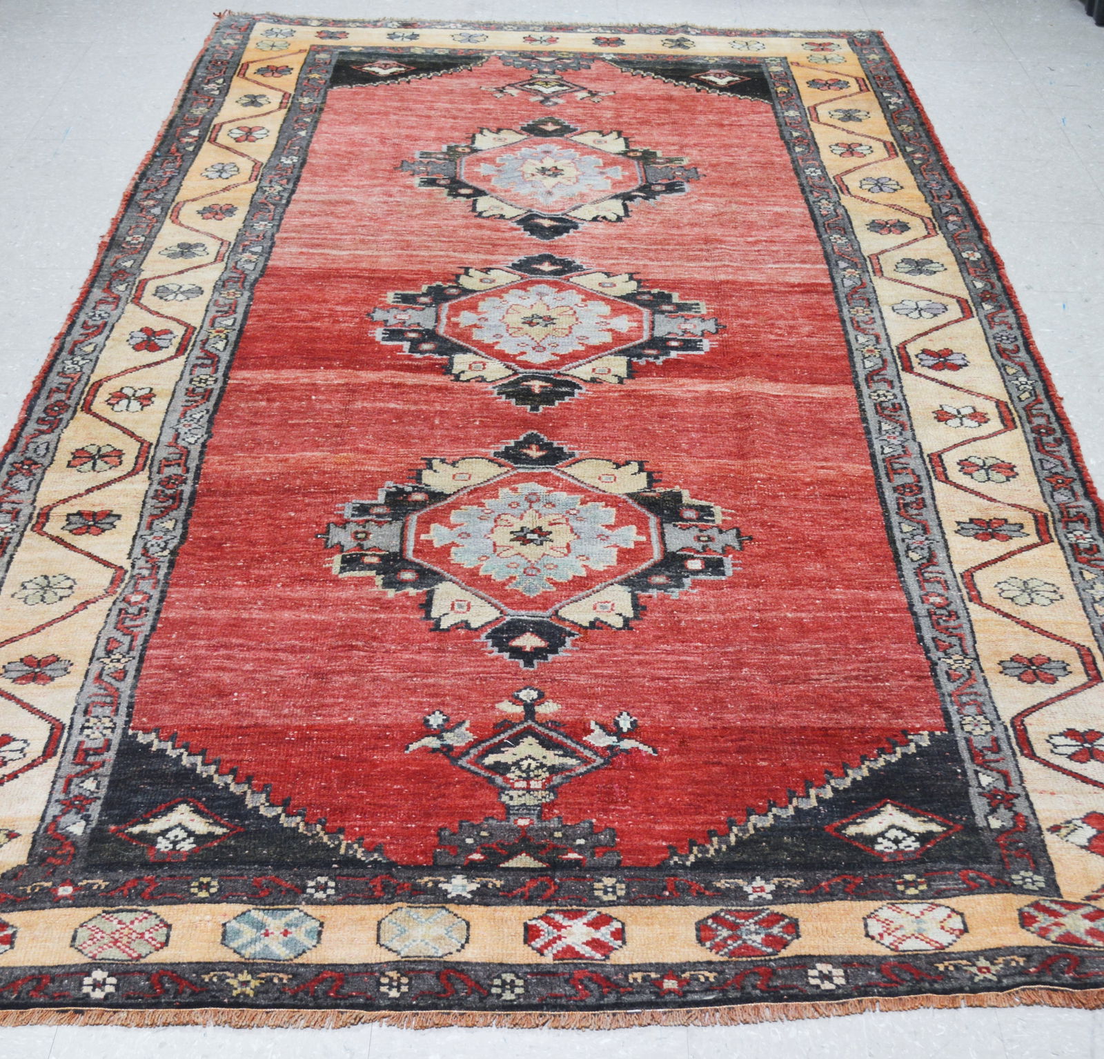 TURKISH HAND KNOTTED WOOL RUG - 2