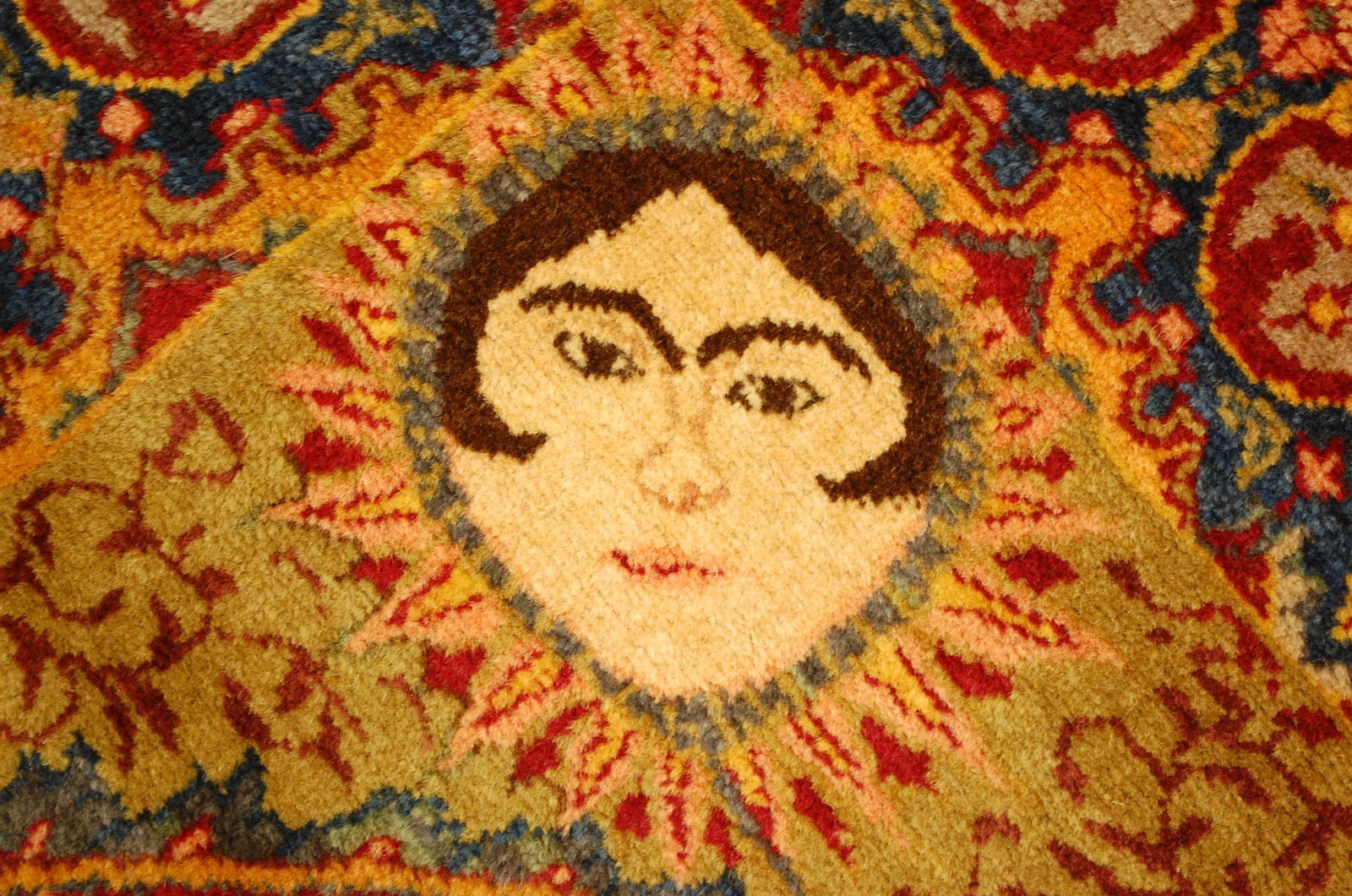 Persian TABRIZ RUG 4.8 X 5.10 - 10