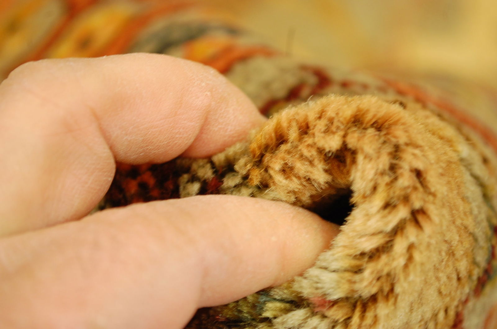 Persian TABRIZ RUG 4.8 X 5.10 - 12