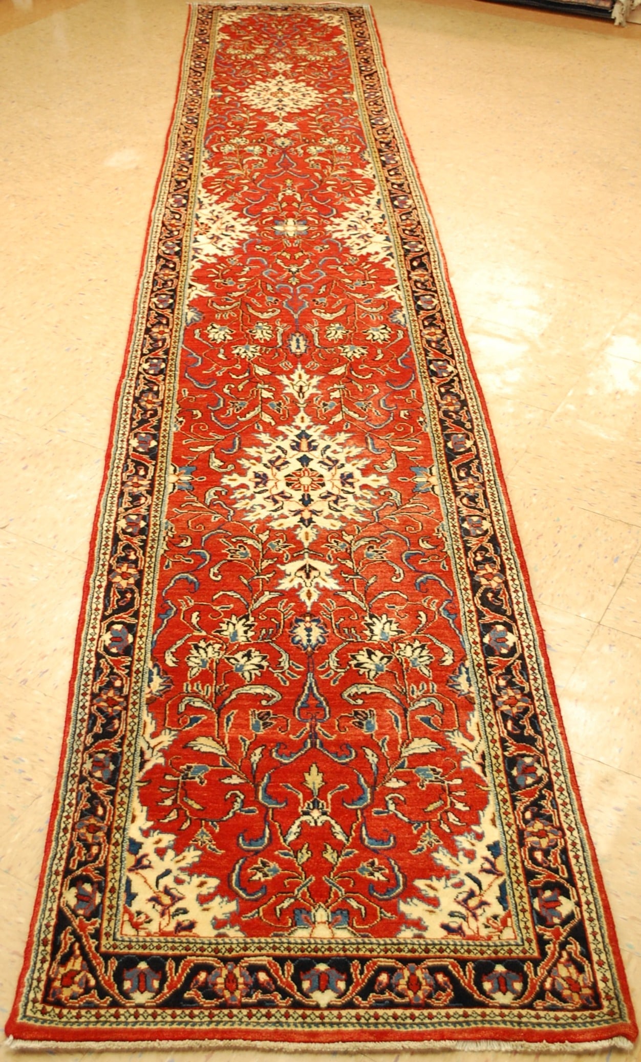 Persian SAROUK RUG 2'7" x 14'10" (1 of 10)