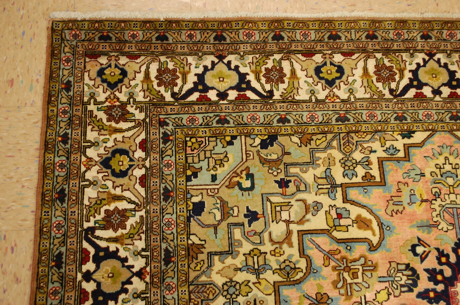 CAUCASIAN RUG 6.6x9.7 - 4