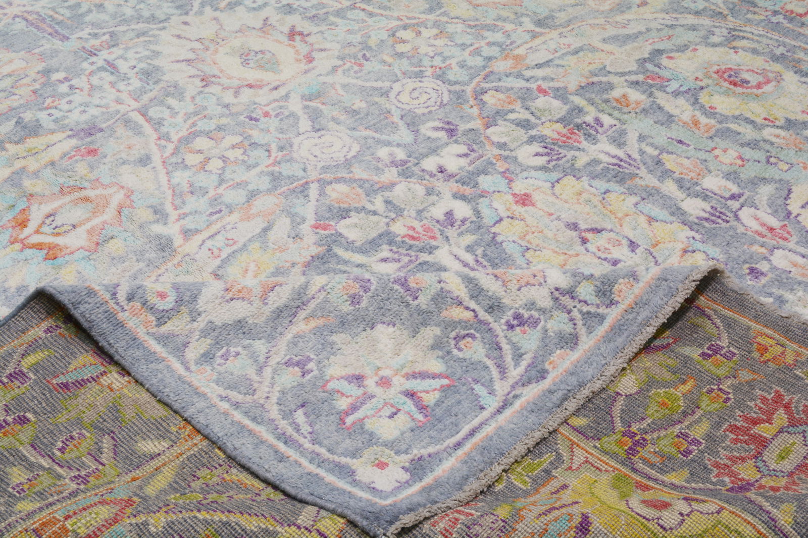 PAKISTANI HAND KNOTTED WOOL RUG - 6