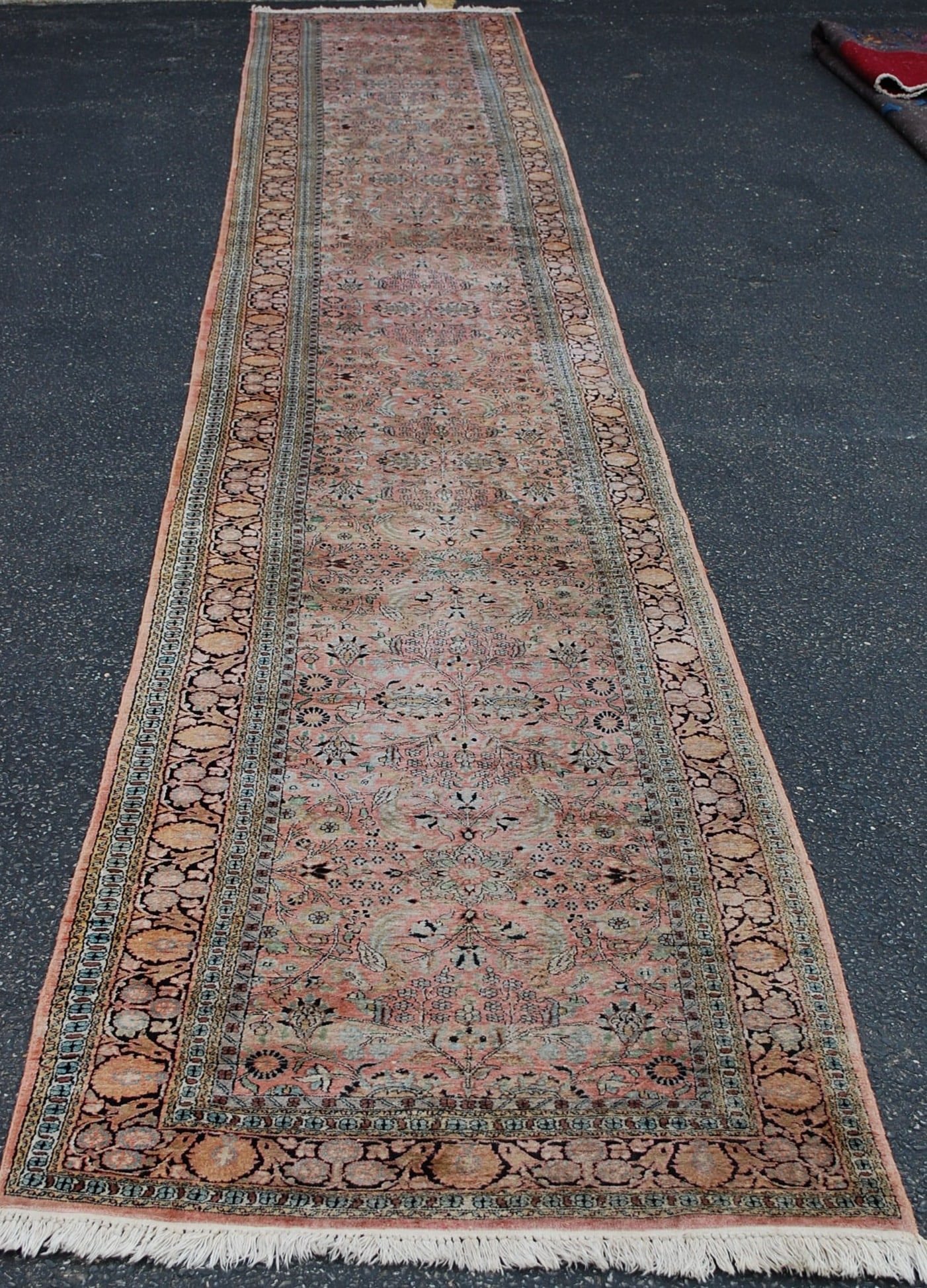 Persian QOME RUNNER 3'2" x 23': Title: Persian QOME RUNNER 3'2" x 23' Description:OLD,ANTIQUE HIGHLY DETAILED SILK Persian QOME RUNNER ORIENTAL RUG ...HIGH KPSI.....with exact and very rare size of 3' 2" x 23' ...........Natural