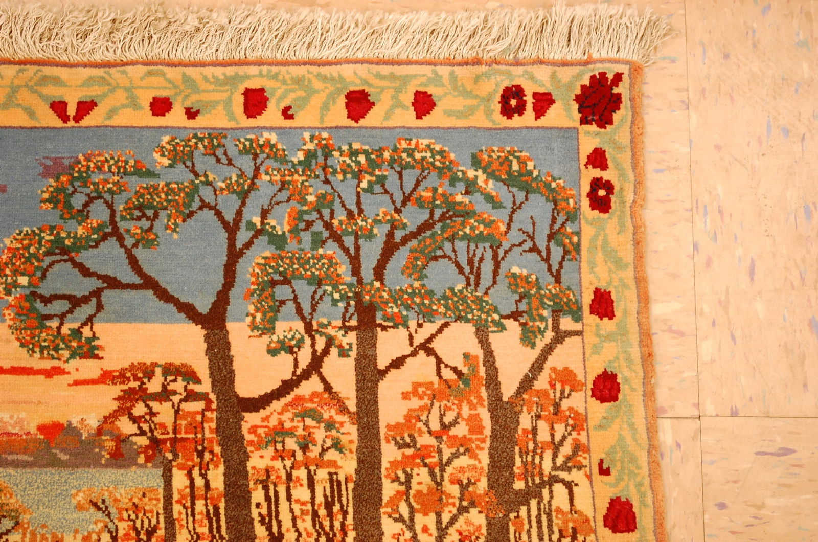 Persian ISFAHAN RUG 2'4" x 2'9" - 4