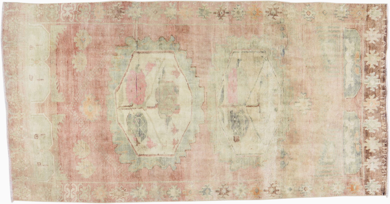 TURKISH HAND KNOTTED WOOL RUG: Title: TURKISH HAND KNOTTED WOOL RUG Size: 5'4X10'1 Age: VINTAGE Origin: TURKISH Style: ANATOLIAN Material: WOOL Care: PROFESSIONAL Structure: HAND KNOTTED Design: ANATOLIAN Reserve: $1,000.00 Shi